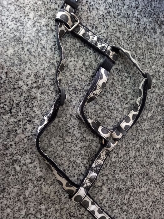 Trela peitoral para cāo bebé