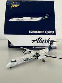 Boeing / Airbus A340 i Bombardier Q400 1:400