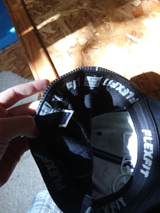 Продаю кепку DVS