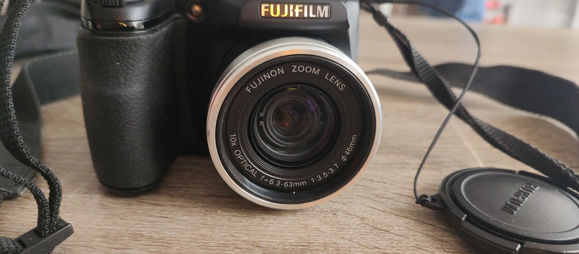 Aparat Fujifilm finePix s5700