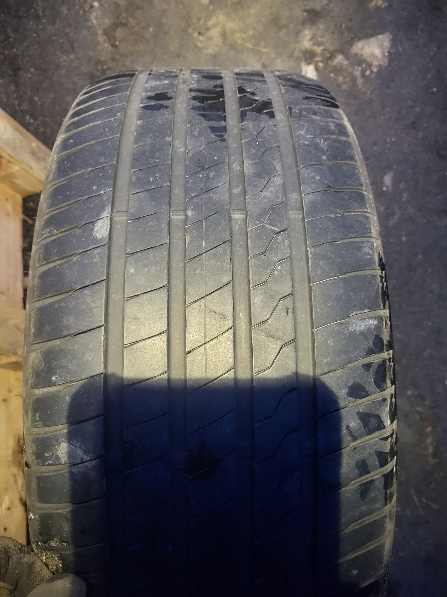 Opony 275/45 r20