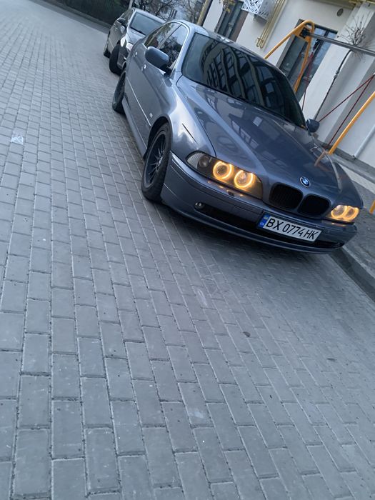 Bmw E39 не фарбована