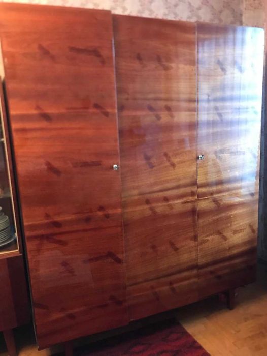 Безкоштовно меблі