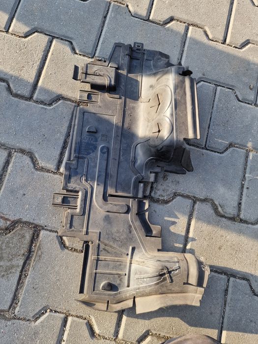 Kierownica powietrza Audi Q8 3.0tdi