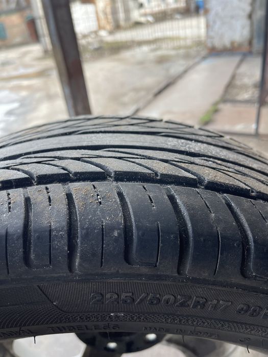 Колеса диски R17 5 х 114.3 резина Marshal 225 / 50