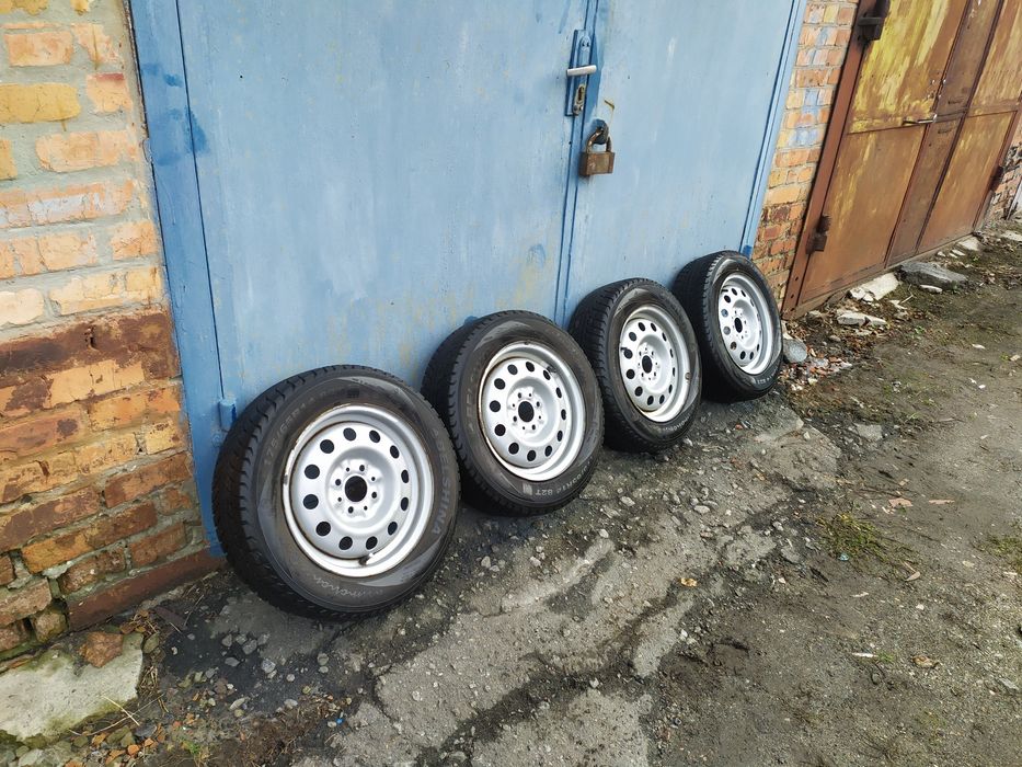 Хороший зимній комплект колес