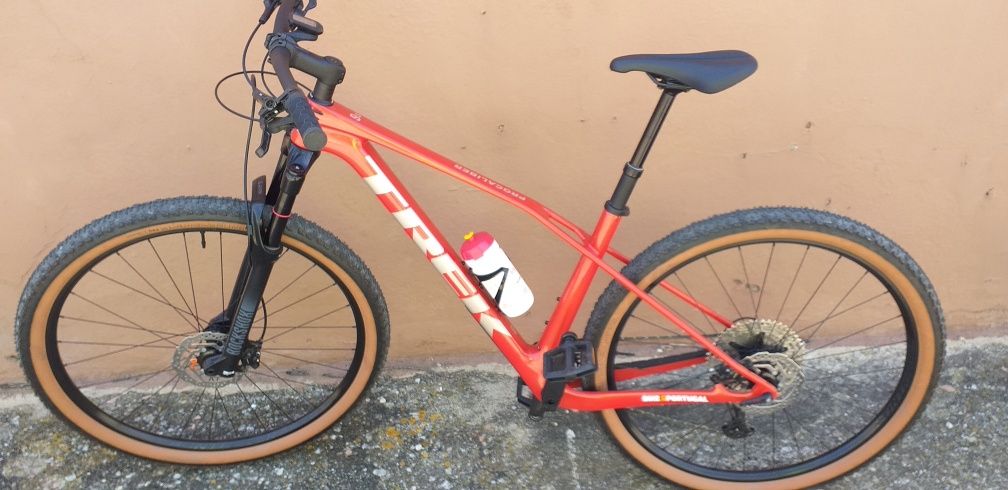 Trek Procaliber 9.5 Gen 3 de 2025