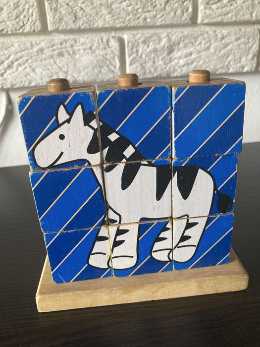 Іграшка деревʼяна, пірамідка, пазли