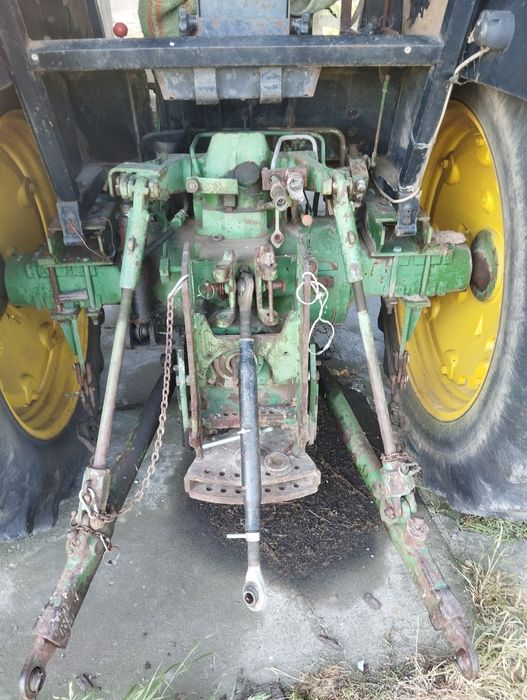 Ciągnik rolniczy John Deere 3130