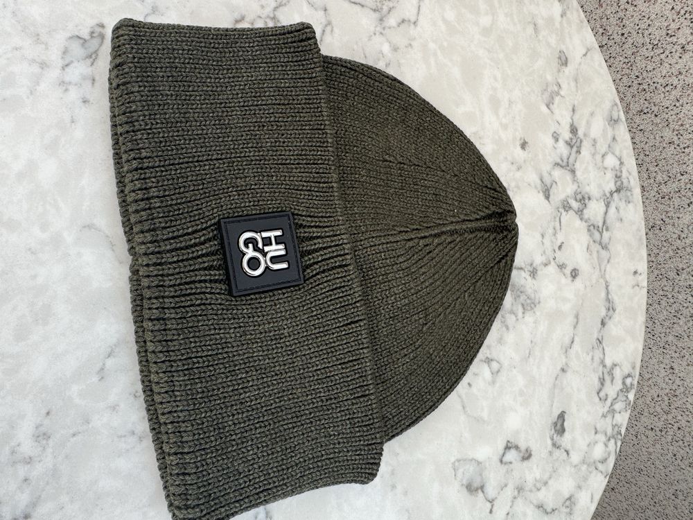 Шапка Hugo Boss (оригінал, нова)