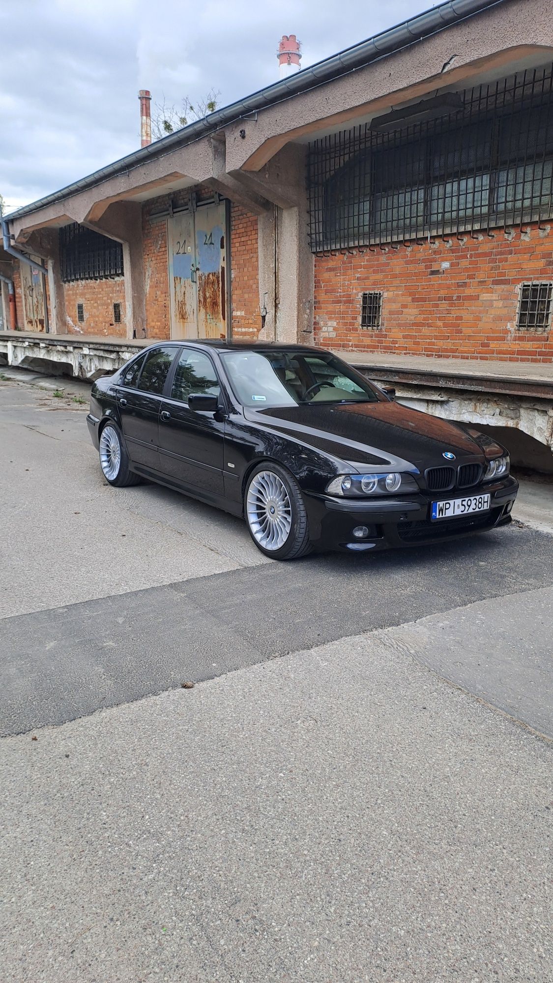 BMW 523i e39 manual