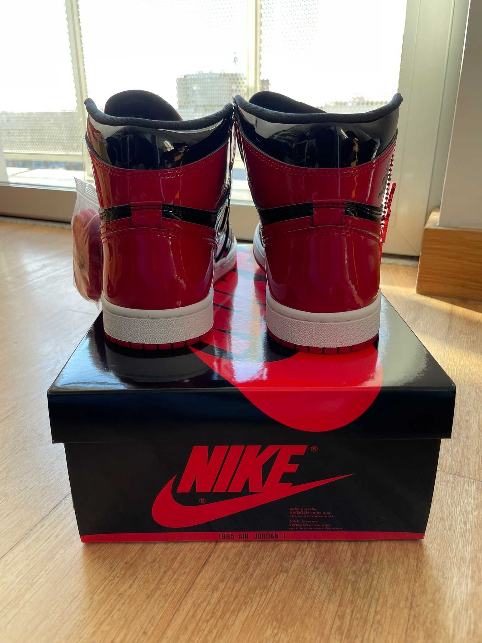 Air Jordan 1 Patent Bred 40.5 US7.5