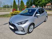 Mazda 2 1.5 HYBRID Alu hak dodatki jak Toyota Yaris IV Hybrid