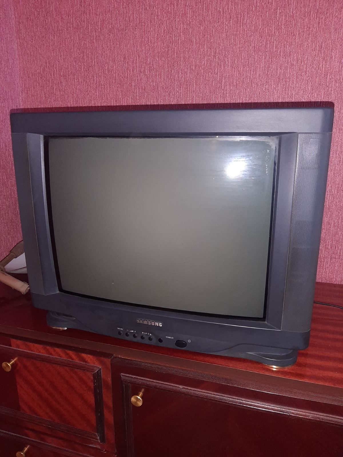 Телевизор в хорошем состоянии