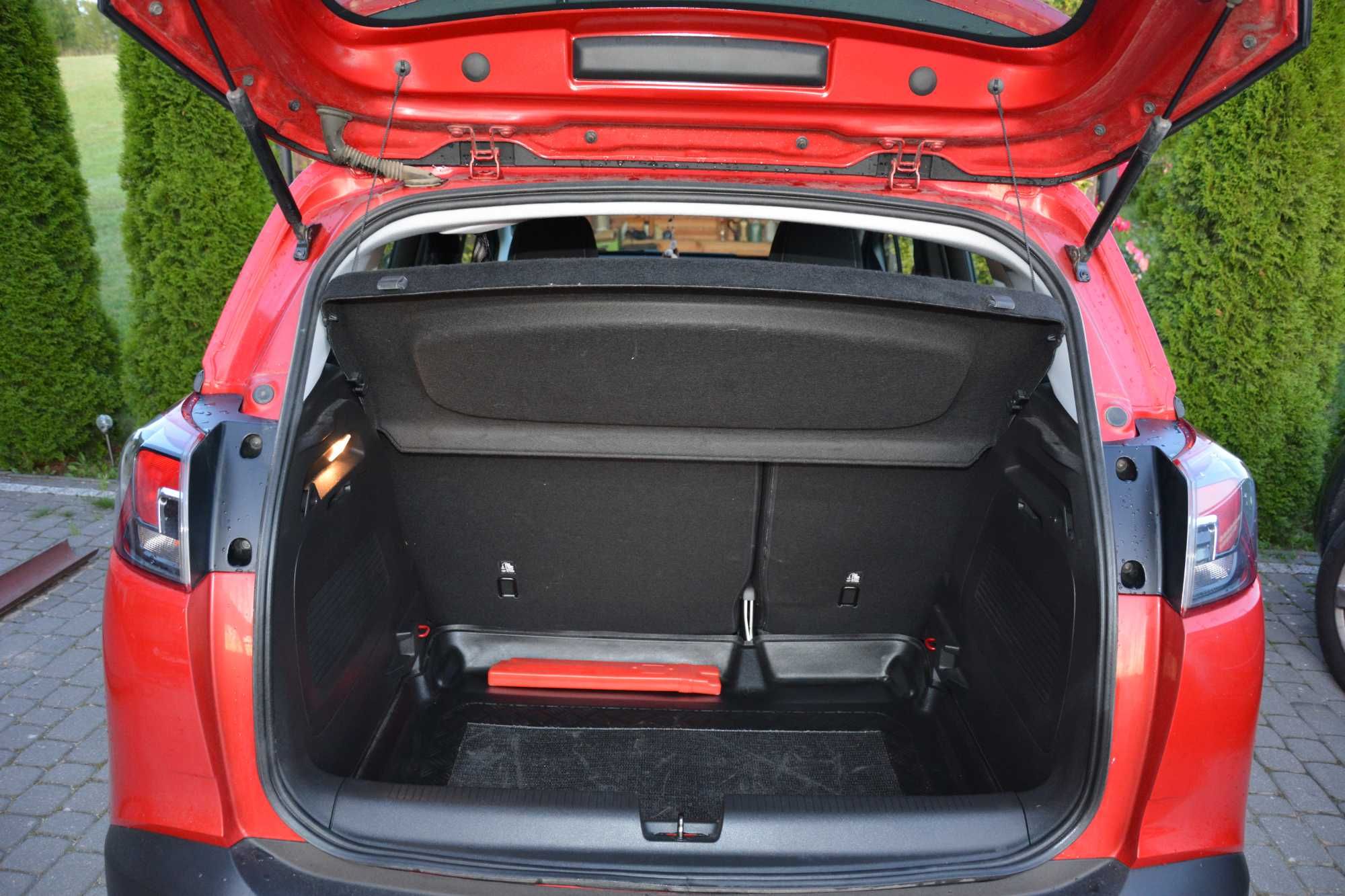 Opel Crossland X