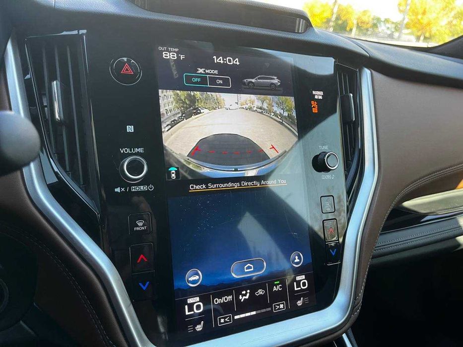 Субару Оутбек 2,4 бензин автомат 2021