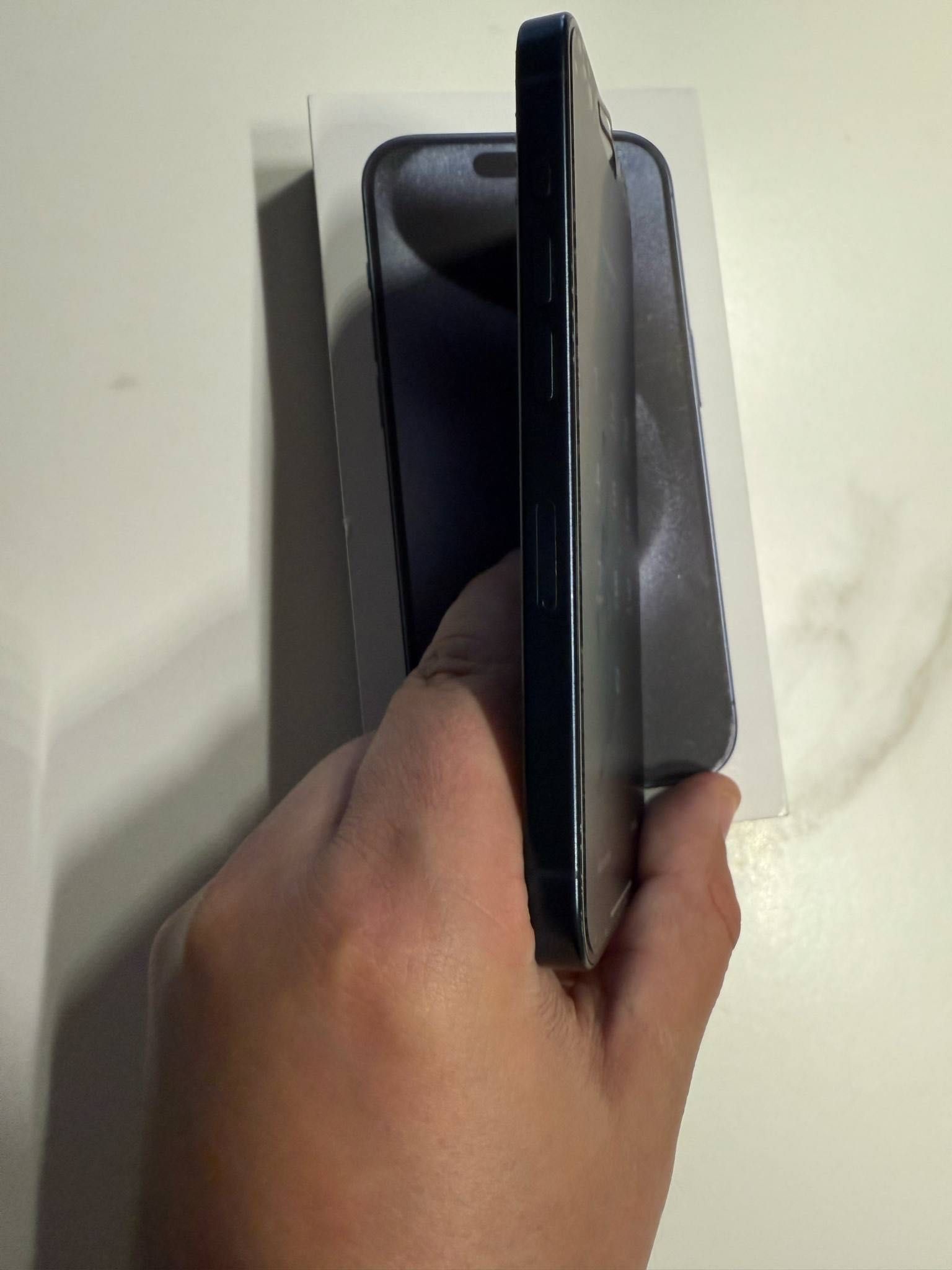 iPhone 15 Pro, 128GB Blue Titanium - stan idealny
