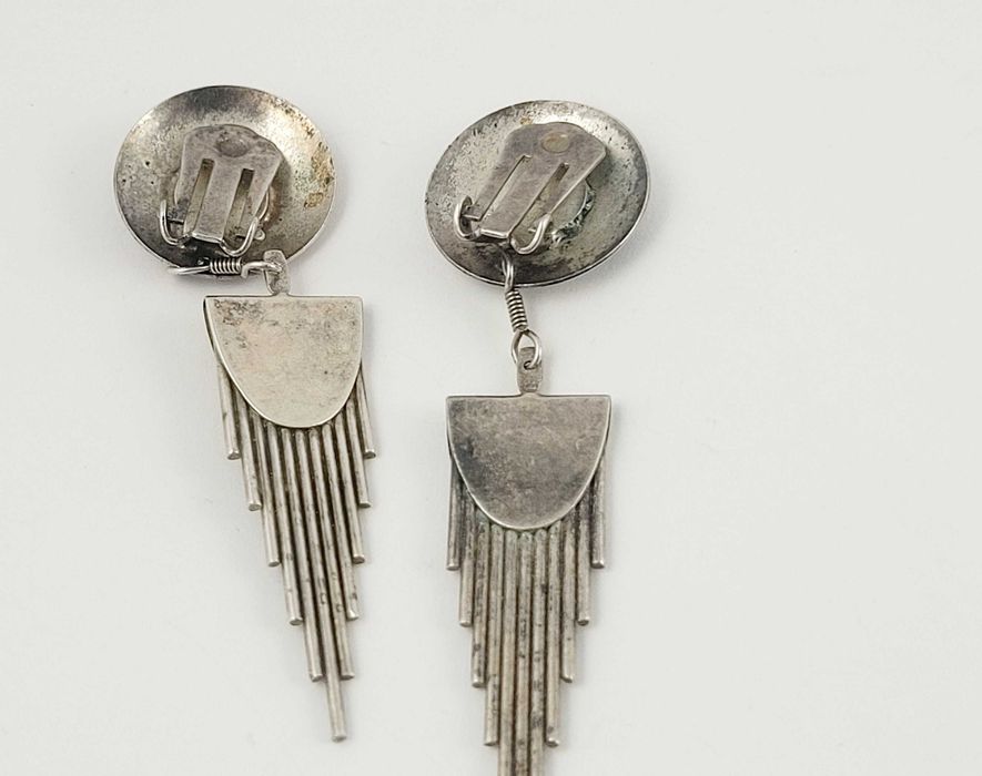 Srebrne klipsy pr. 925 – eleganckie i efektowne