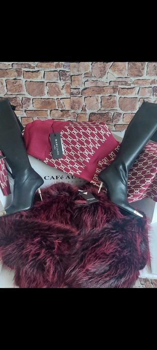 Przepiękna sukienka w kolorze bordo Marki Marciano by Guess