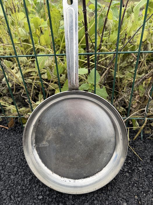 Тяжелая сковорода из нержавейки производства ссср