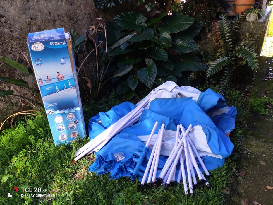 Piscina (usada apenas um verão)