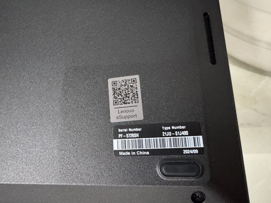 Ноутбук Lenovo Thinkpad E16 Gen 1 Laptop 21JU-S1J400