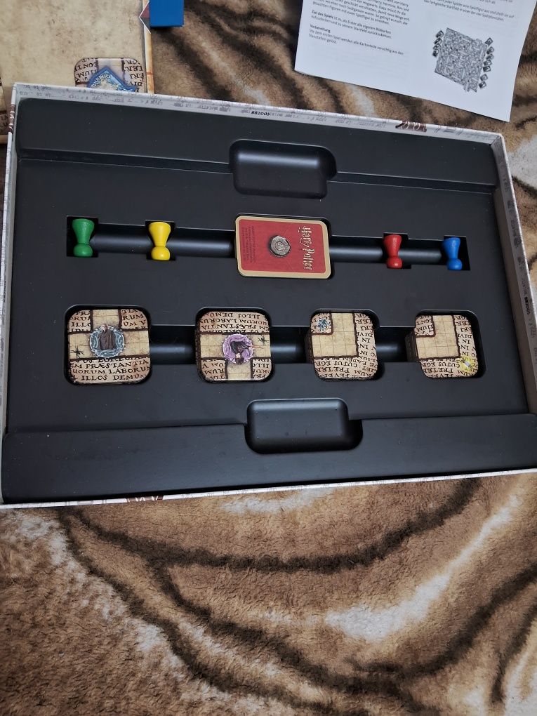Гра "Лабіринт Гаррі Поттер" від Ravensburger.
