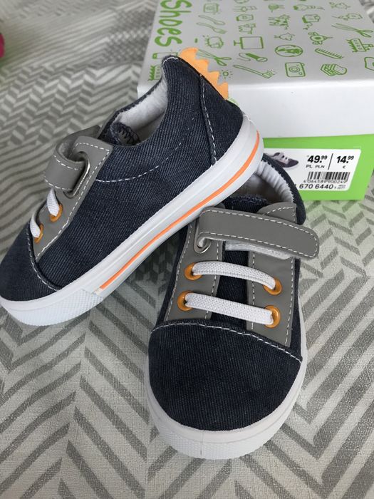 Nowe tenisówki kapcie Bobbi Shoes rozm 21