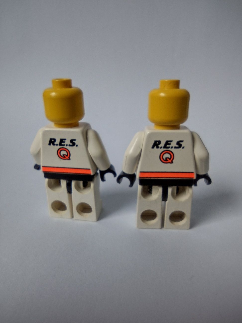 LEGO 6473 - Res-Q Cruiser elementy i minifigurki