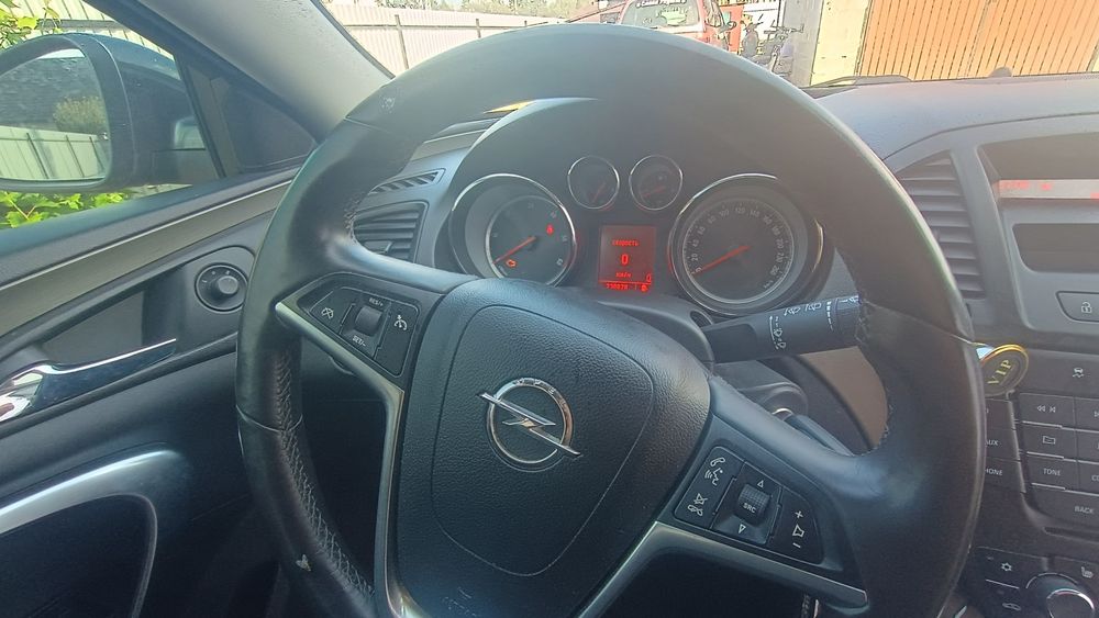 Опель інсігнія opel insignia