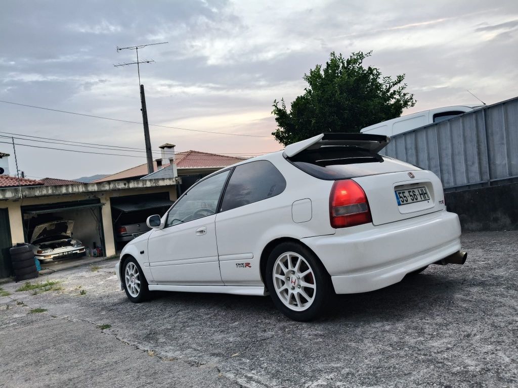 Honda Civic EK4 VTi