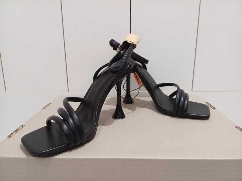 czarne sandały na obcasie marki Primark roz. 37 wkładka 24 cm nowe