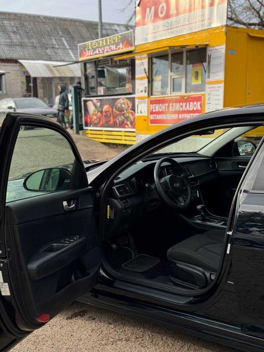 Автомобіль Kia Optima 2016