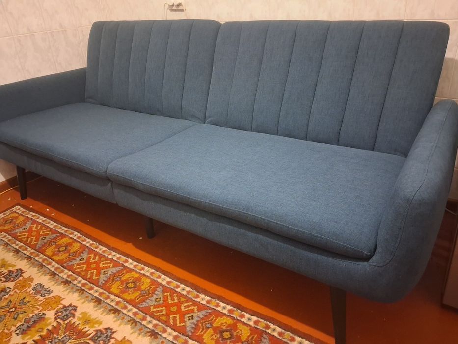 Новий розкладний диван-ліжко, в дитячу кімнату.