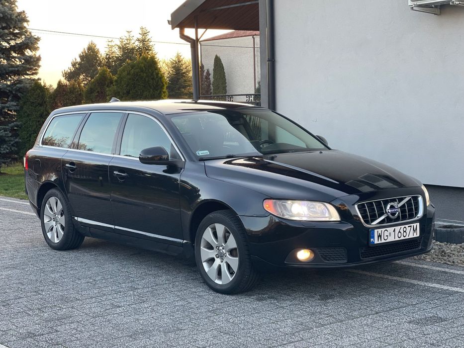 Volvo V70 2.4 D5 185KM AWD 4x4 Hak po dużym serwisie Salon PL