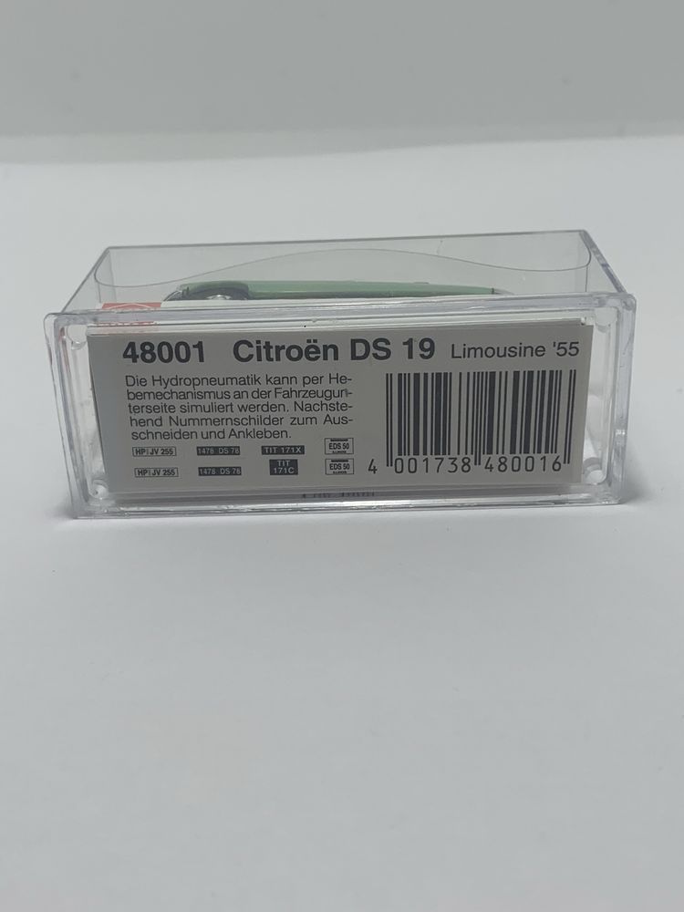 Citroen DS 19 da Busch escala 1/87 *