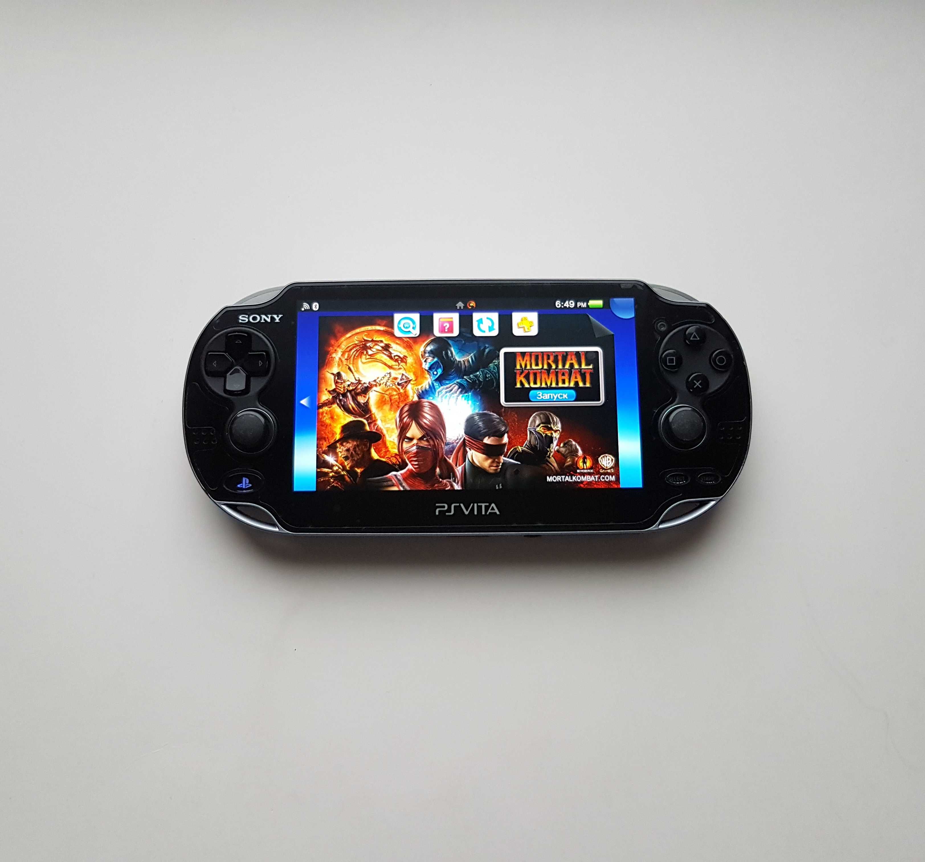 PS Vita 1001 Оригинал! + карта 64GB+игры, чехол, плёнка. Киев,Доставка