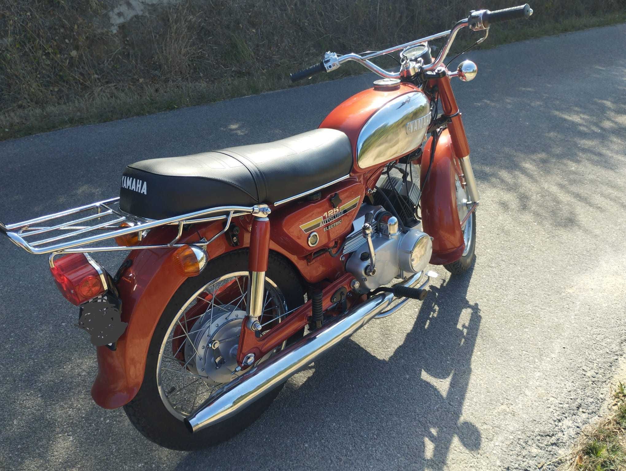 Yamaha A7 - impecável