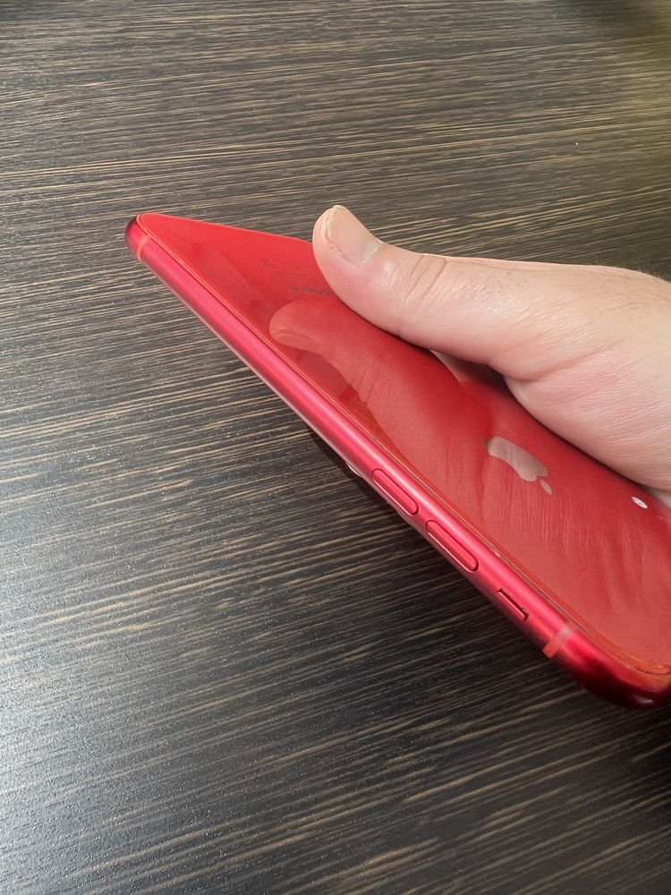 Продам корпус Iphone XR red original !