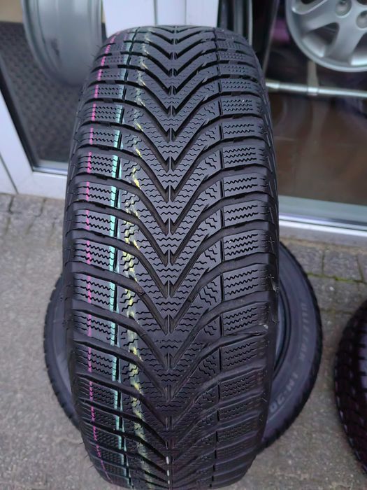 185/65R15 88T Vredestein Snowtrac 5 opona zimowa pojedyncza