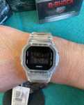 Часы наручные Casio G-Shock DW-5600SKE-7E