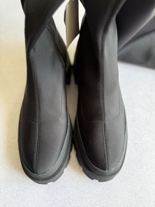 Еластичні сапоги ботфорти Reserved