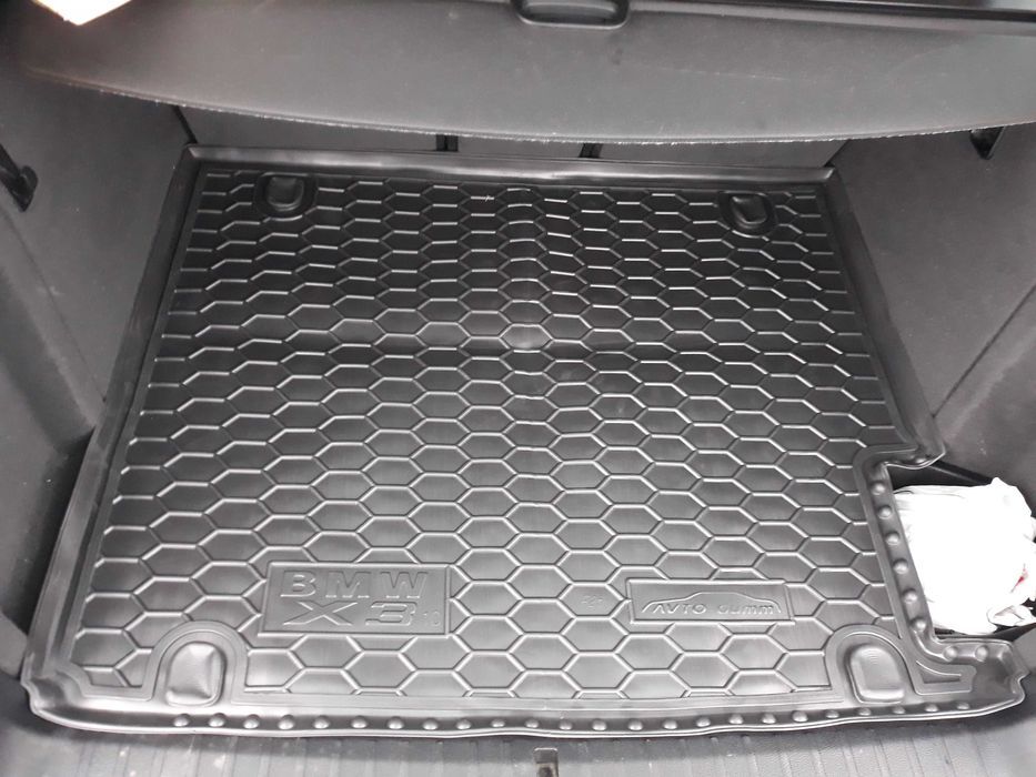 Модельный коврик в багажник BMW X5 E70 E53 F15 F16 X3 F25 G01