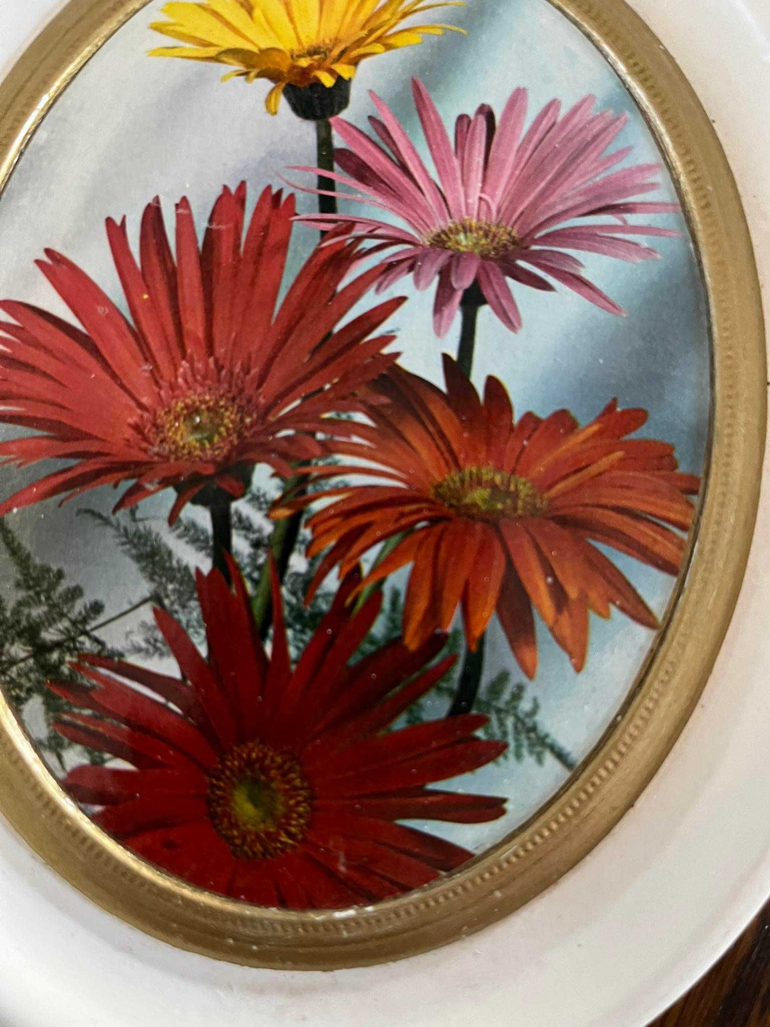 Owalny ceramiczny obrazek kwiaty