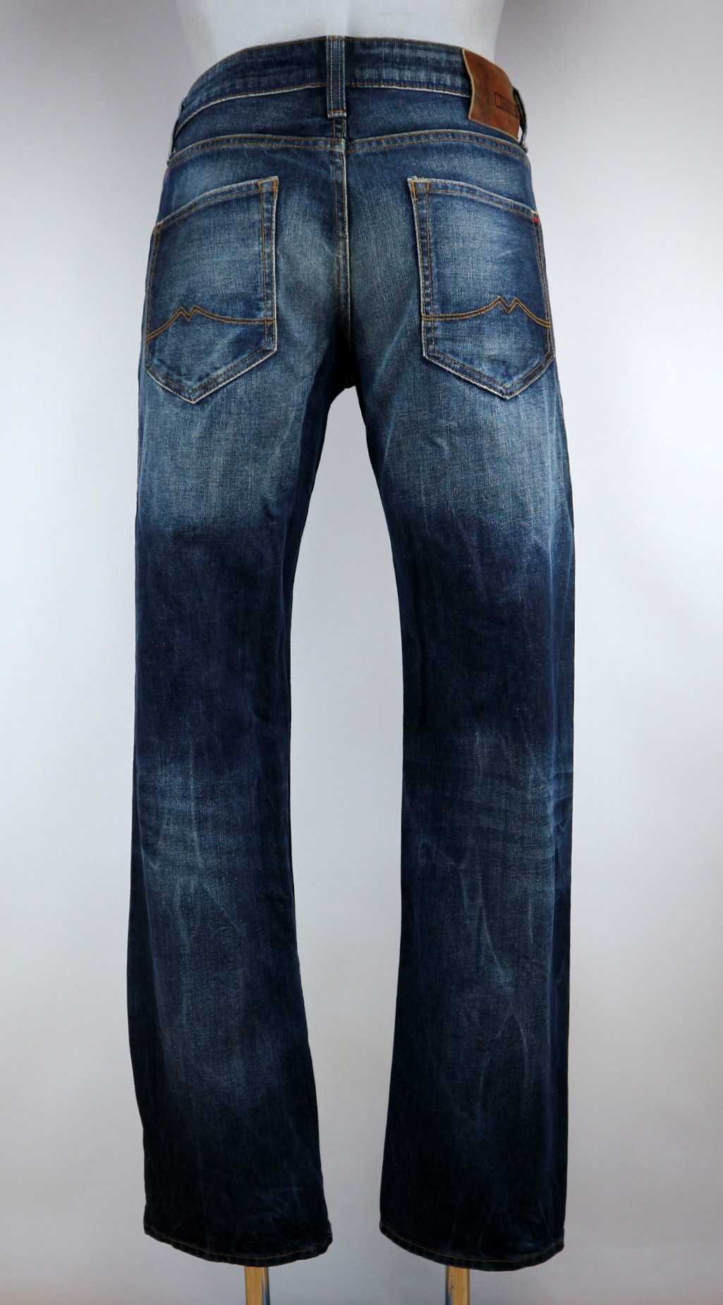 Mustang Michigan spodnie jeansy W33 L34 pas 2 x 44 cm