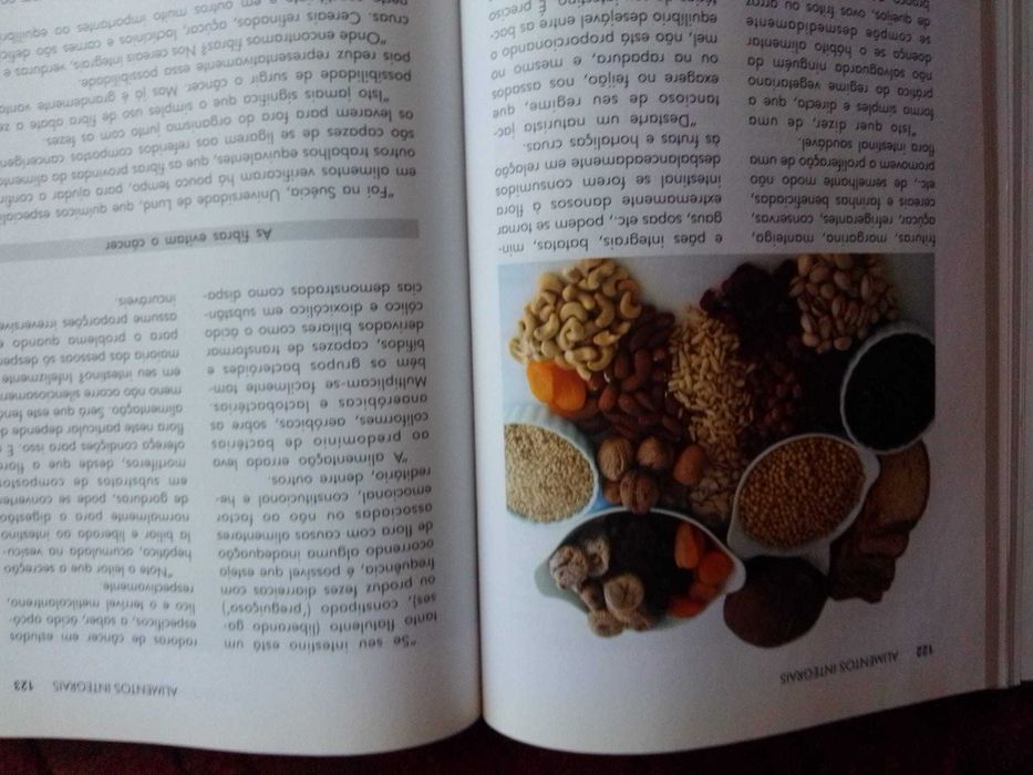 Livro - ´´VIVER MELHOR- Com medicina natural´´