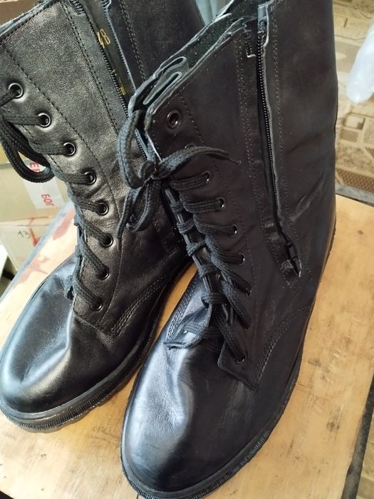 Берци чёрные,кожаные