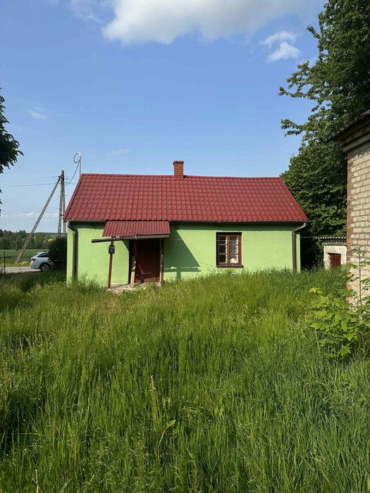 Dom drewniany z bali do rozbiorki lub przeniesienia.