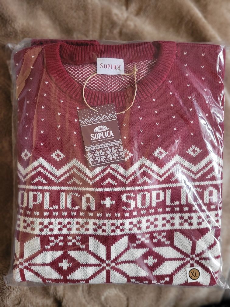 Zestaw zimowy Soplica sweter XL plus 2 czapki