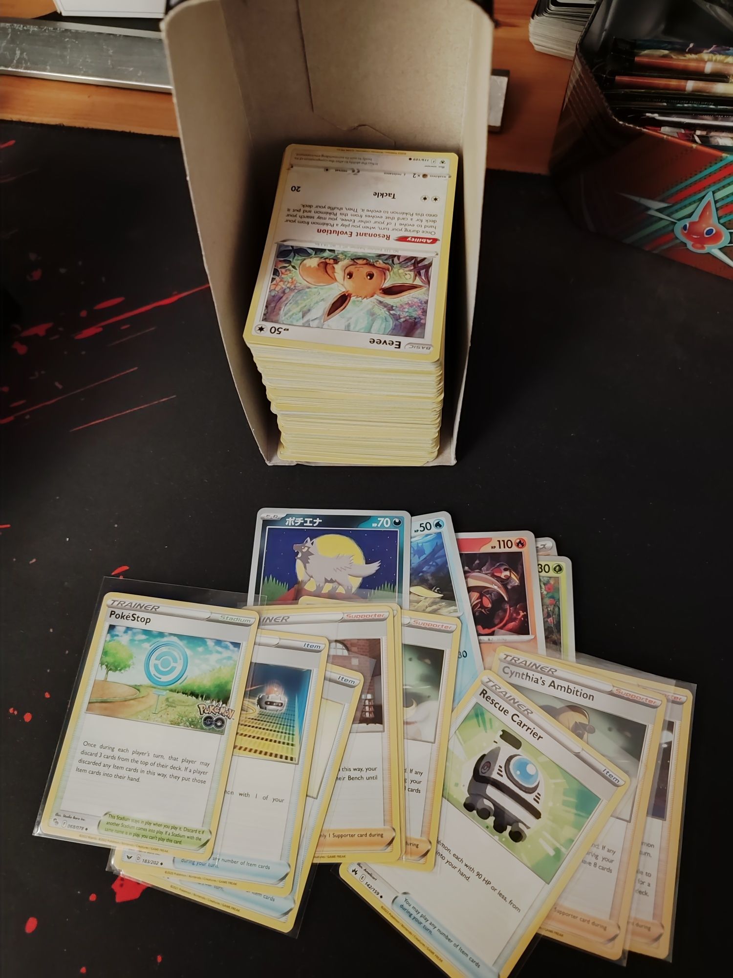 2500+ cartas Pokémon em excelente estado!